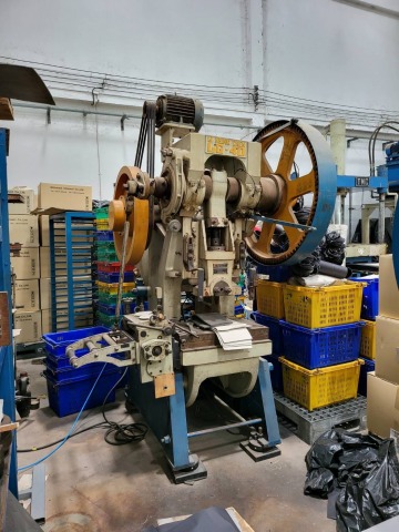 รับซื้ ขาย เครื่องจักรอุตสาหกรรม